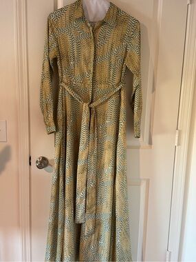 Button-Front Maxi Shirt Dress in Yellow Print with Tie Waist